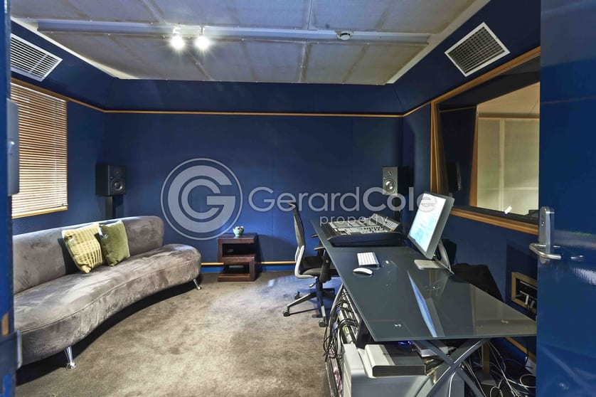 Click to view all images Unit 5/80 Wentworth Park Road Glebe NSW 2037 - Image 2
