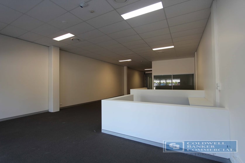 Click to view all images Underwood QLD 4119 - Image 3