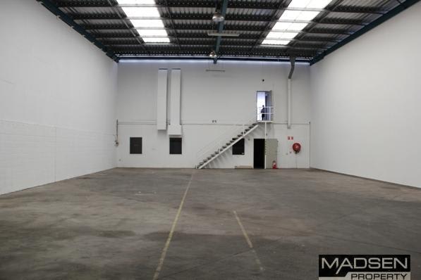 Click to view all images Salisbury QLD 4107 - Image 3