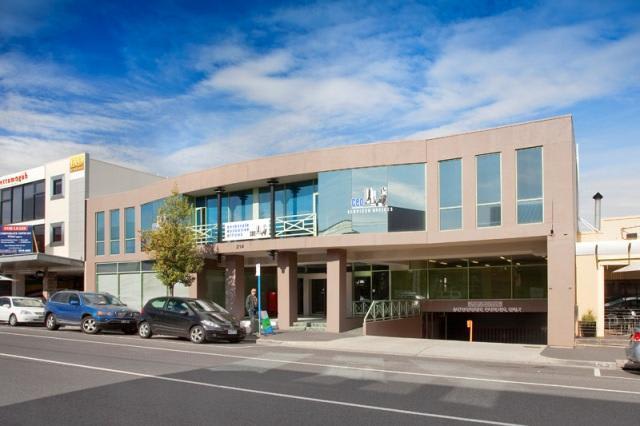 Click to view all images 214 Bay Street Brighton VIC 3186 - Image 1