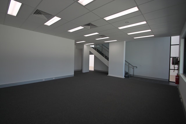 Click to view all images 3/52-60 Roberts Road Greenacre NSW 2190 - Image 2