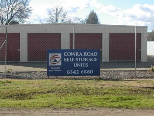 Click to view all images 10 Cowra Road Cowra NSW 2794 - Image 2