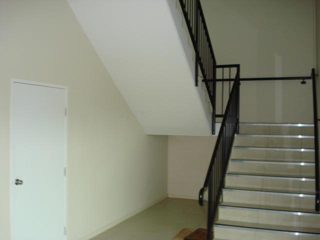 2/9-11 Babdoyle Loganholme QLD 4129 - Image 3
