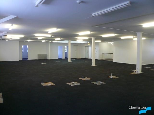 Click to view all images Newstead QLD 4006 - Image 3