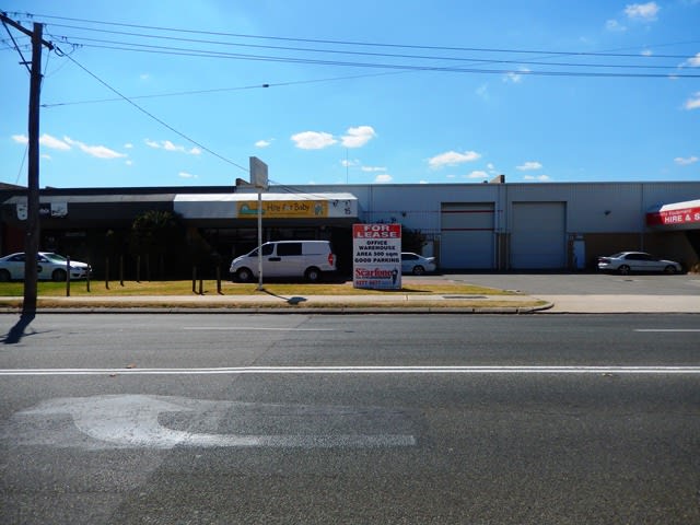 Click to view all images 15 Belgravia Street Belmont WA 6104 - Image 1