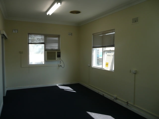 Click to view all images 4&5/653 Pacific Highway Killara NSW 2071 - Image 2
