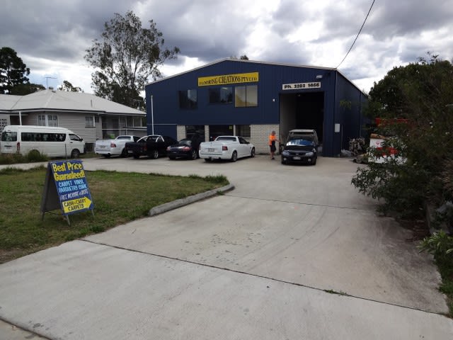Click to view all images 5 Verrall Street Riverview QLD 4303 - Image 2