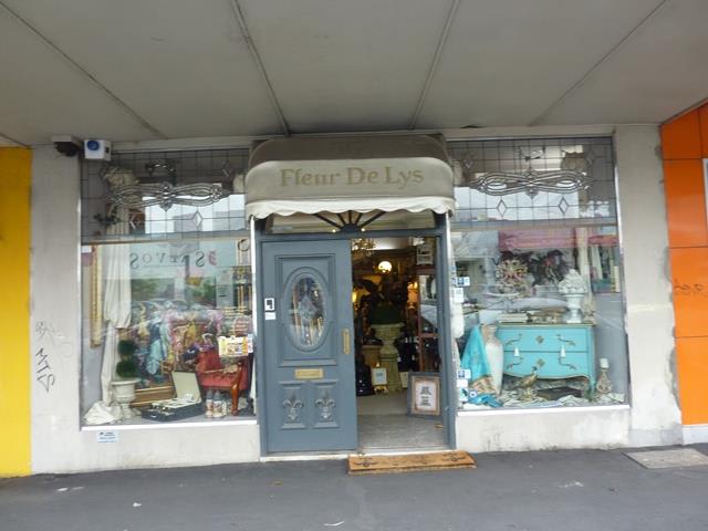 Click to view all images 517 Hampton Street Hampton VIC 3188 - Image 3
