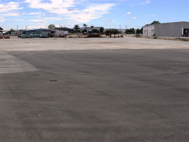 Click to view all images Rear /40-50 Division Street Welshpool WA 6106 - Image 3