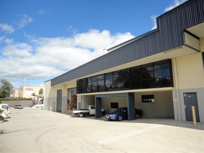 Click to view all images 1 Stonny Batter Road Minto NSW 2566 - Image 1