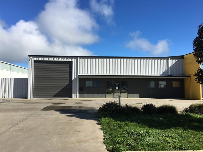 Click to view all images 30 Production Drive Alfredton VIC 3350 - Image 1