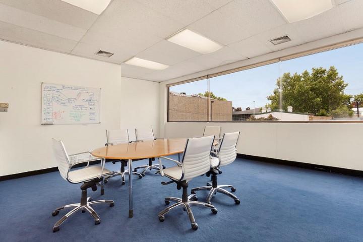 Click to view all images 110 Cromwell Street Collingwood VIC 3066 - Image 3