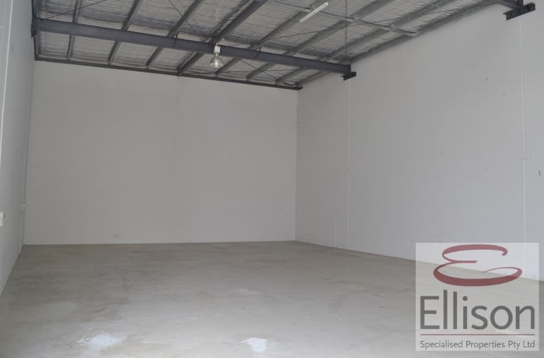 Click to view all images 33/75 Waterway Drive Coomera QLD 4209 - Image 2