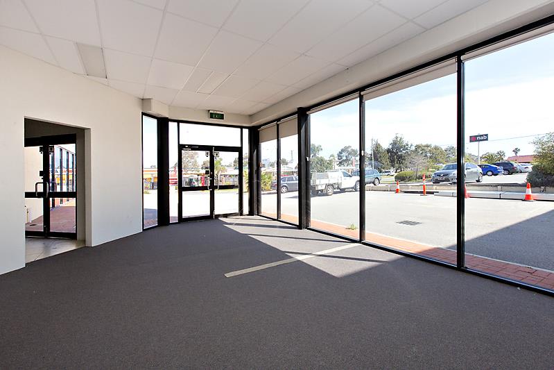 Click to view all images Rear Showr/7 Exhibition Drive Malaga WA 6090 - Image 3