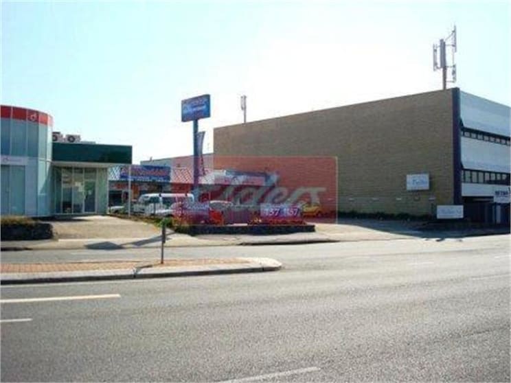 Click to view all images Stones Corner QLD 4120 - Image 2