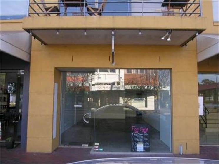 Click to view all images 307 Hampton Street Hampton VIC 3188 - Image 2