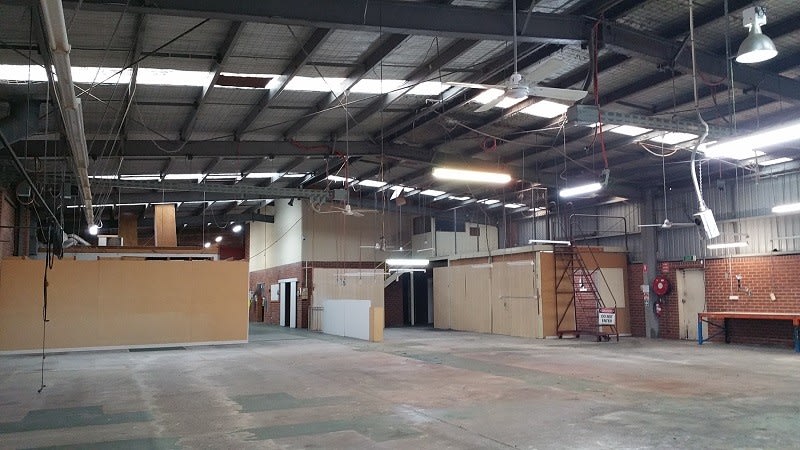 Click to view all images 30 Green Street Thomastown VIC 3074 - Image 3