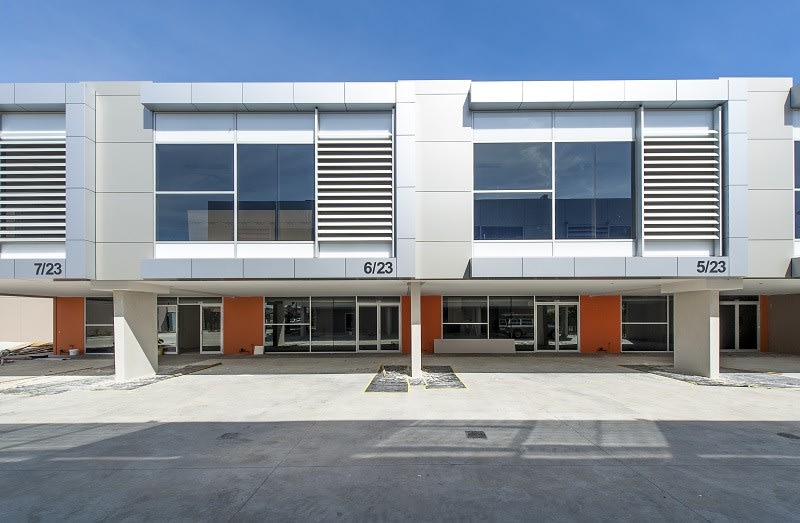 Click to view all images 2/23 Heyington Avenue Thomastown VIC 3074 - Image 2