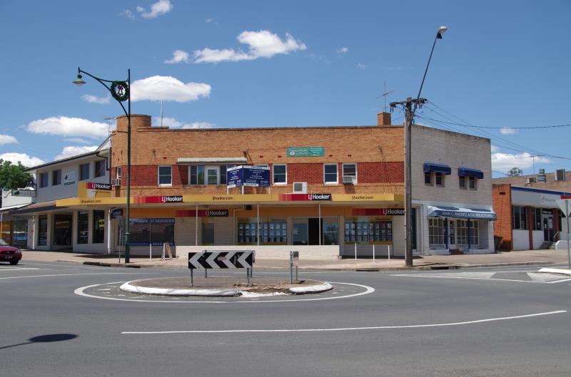 Suite 3 / 190 Argyle Street Camden NSW 2570 - Image 1