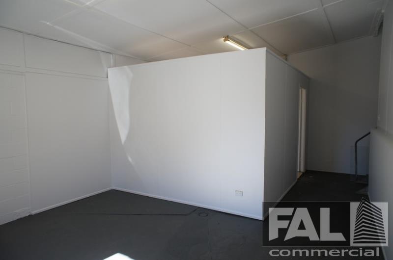 Click to view all images Suite 2/20 Tavistock Street Oxley QLD 4075 - Image 1