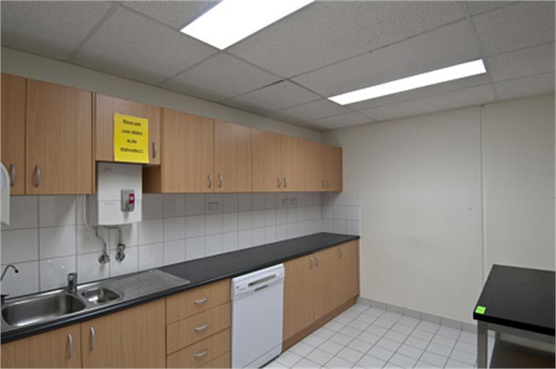 Click to view all images Unit 1, 180 Whitehorse Road Blackburn VIC 3130 - Image 3