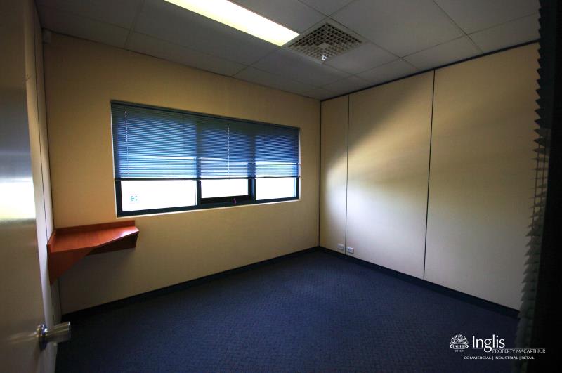 Click to view all images 6, 6 Somerset Avenue Narellan NSW 2567 - Image 3