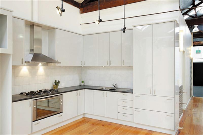 Click to view all images Carnegie VIC 3163 - Image 3