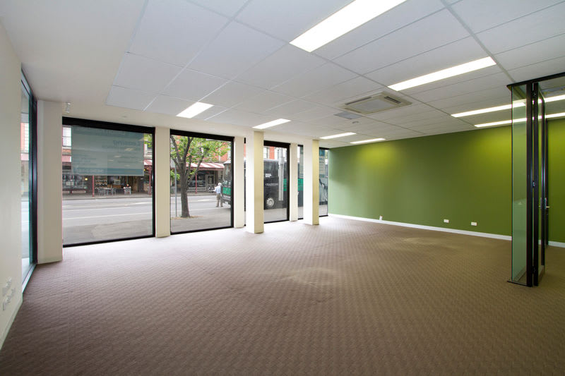 Click to view all images Unit 1/247 Park Street South Melbourne VIC 3205 - Image 2