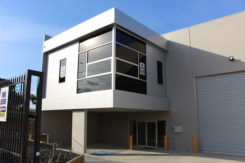 Click to view all images 22 Kurrle Road Sunbury VIC 3429 - Image 3