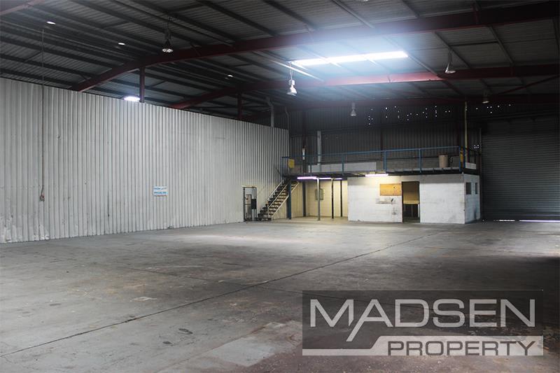 Click to view all images 150 Beatty Road Archerfield QLD 4108 - Image 2