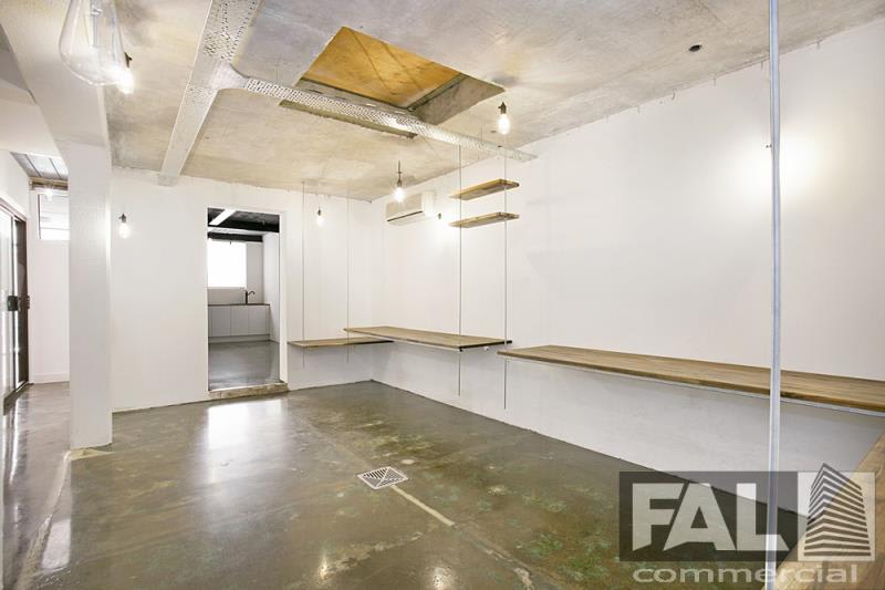 Click to view all images Unit 2/205-207 Moggill Road Taringa QLD 4068 - Image 1