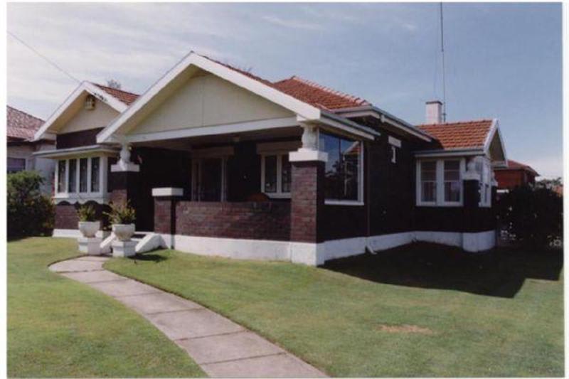 Click to view all images 86 Weston Street Harris Park NSW 2150 - Image 1