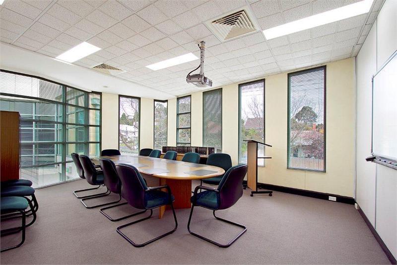 Click to view all images 587 Canterbury Road Surrey Hills VIC 3127 - Image 2