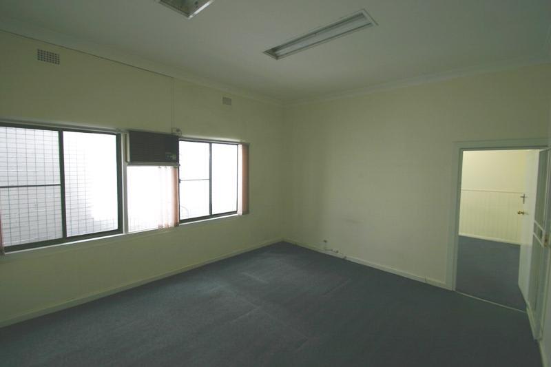 Click to view all images 19 Spring St Chatswood NSW 2067 - Image 2