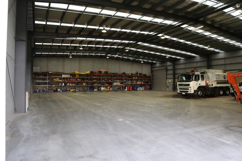 Click to view all images 1/75 Star Crescent Hallam VIC 3803 - Image 3