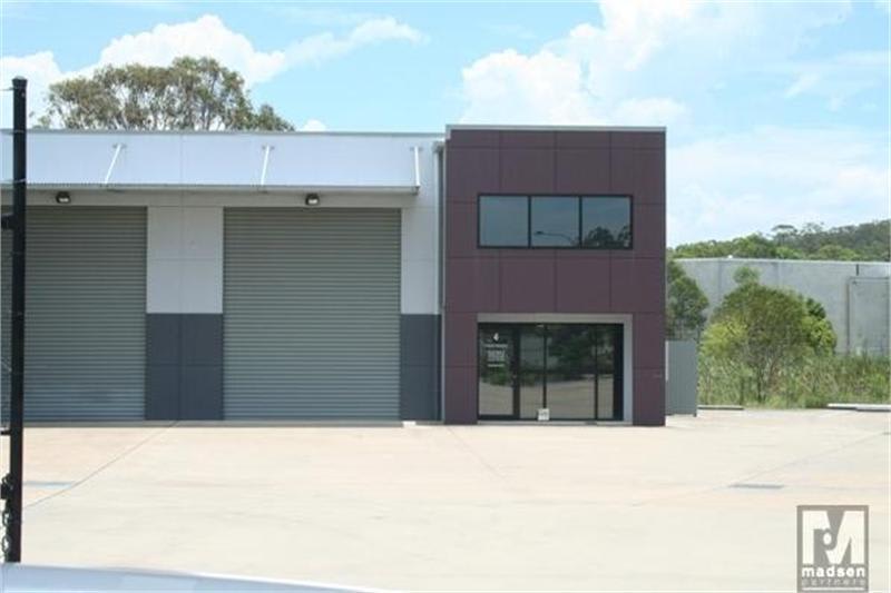 Click to view all images Willawong QLD 4110 - Image 1