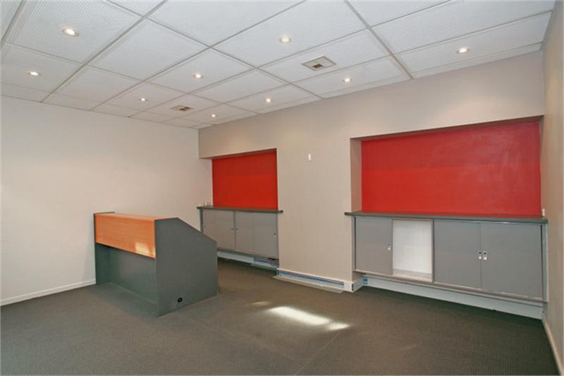 1/64 Portman Street Oakleigh VIC 3166 - Image 2