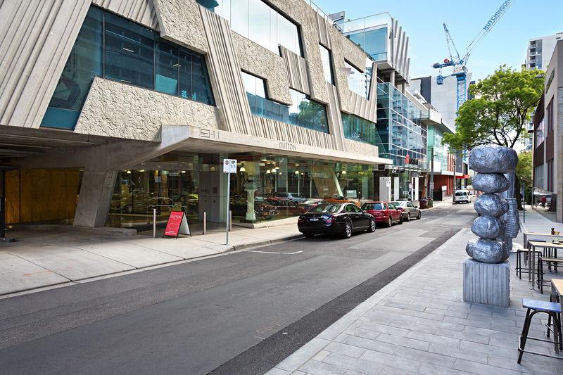 Click to view all images Level 5/15-19 Claremont Street South Yarra VIC 3141 - Image 2
