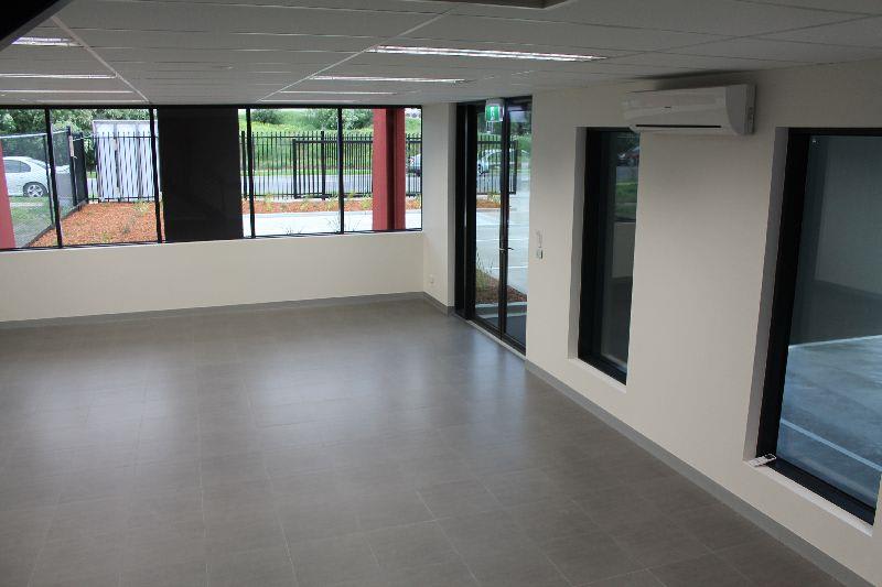 Click to view all images ./13 Colemans Road Carrum Downs VIC 3201 - Image 2