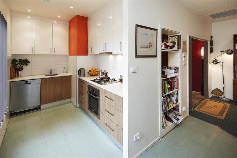 11 ROOSEVELT STREET Coburg VIC 3058 - Image 3
