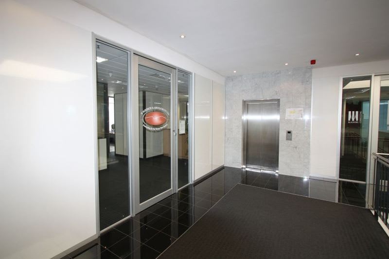 Click to view all images 12/241 Blackburn Road Mount Waverley VIC 3149 - Image 3