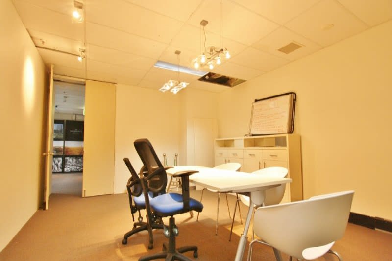 Click to view all images 100 William Street Darlinghurst NSW 2010 - Image 3