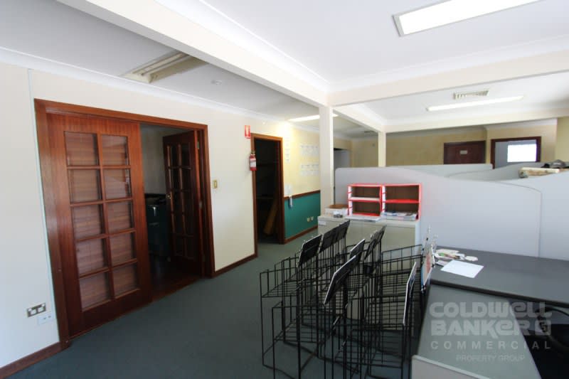 Click to view all images Springwood QLD 4127 - Image 3