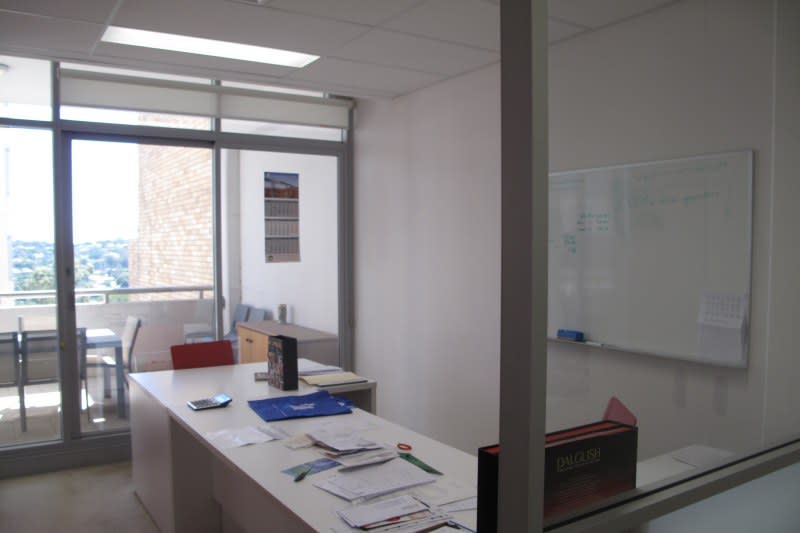 Click to view all images 103/282 Oxford Street Bondi Junction NSW 2022 - Image 2