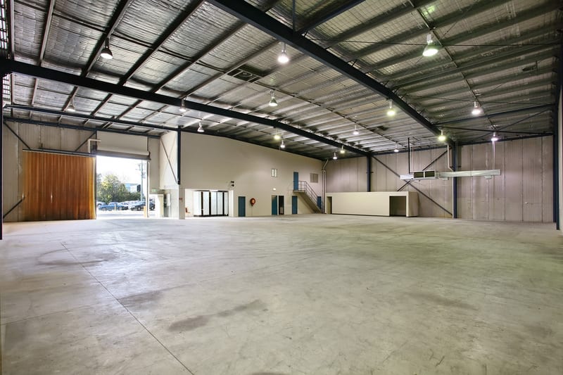 Click to view all images Seven Hills NSW 2147 - Image 2