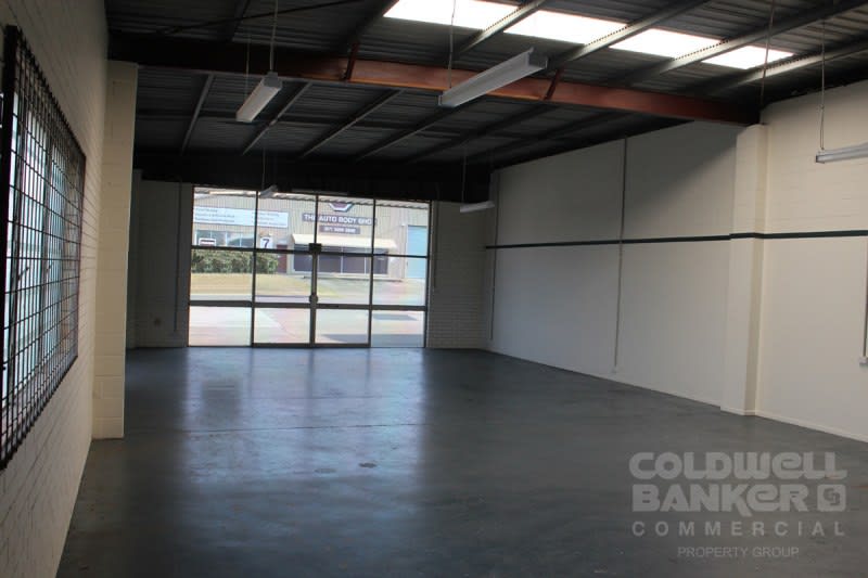 Click to view all images 1/12 Monte Street Slacks Creek QLD 4127 - Image 3