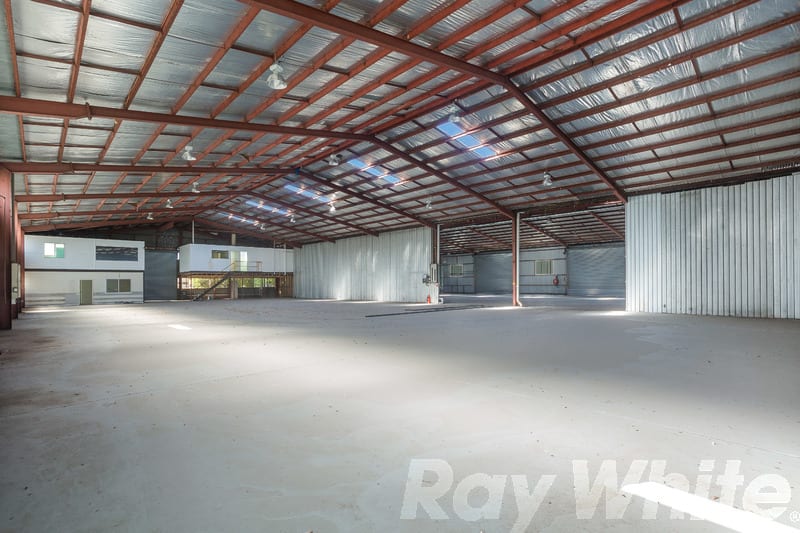 Click to view all images B/109 Links Avenue Eagle Farm QLD 4009 - Image 3