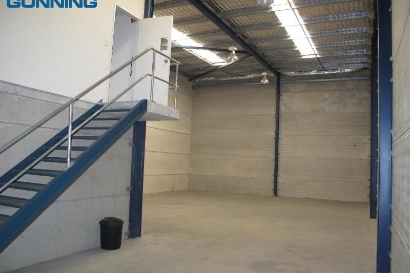 Click to view all images 10/13-15 Wollongong Road Arncliffe NSW 2205 - Image 2