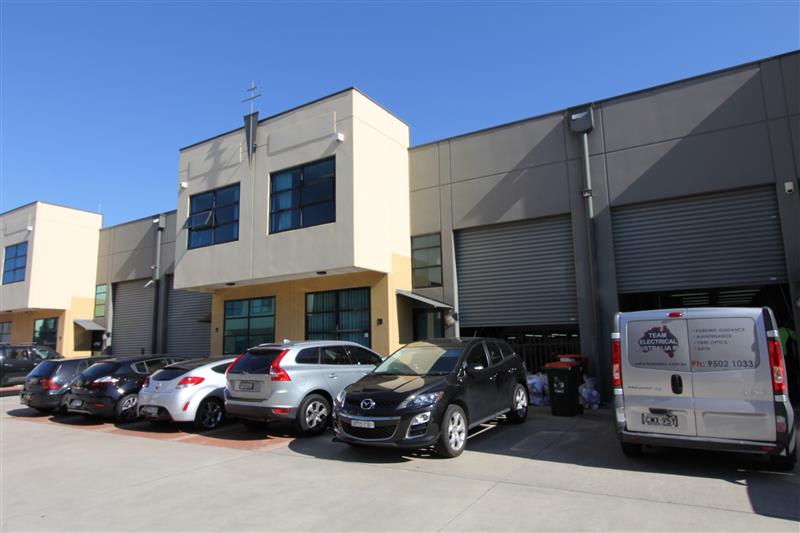 Click to view all images Unit 20/105A Vanessa Street Kingsgrove NSW 2208 - Image 1