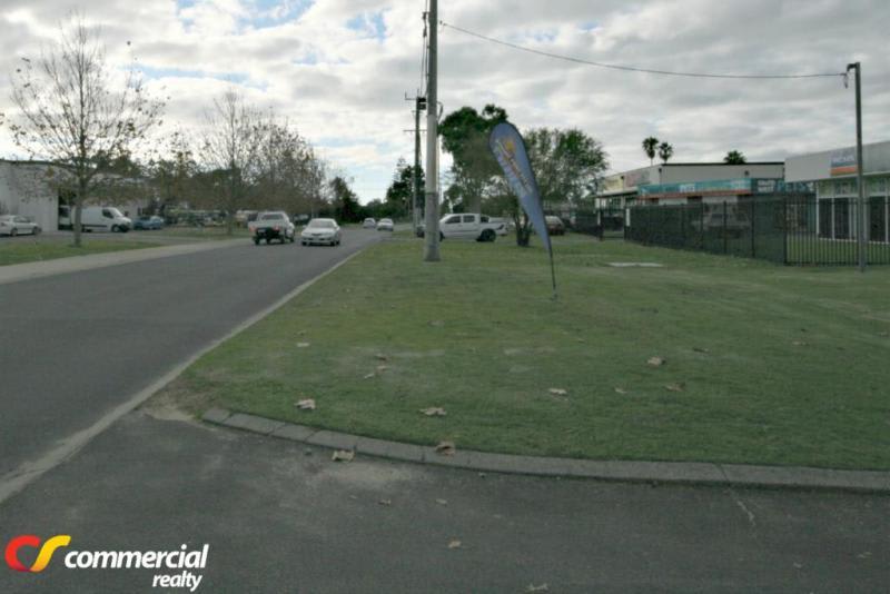 Click to view all images 6/47 Albert Road East Bunbury WA 6230 - Image 3